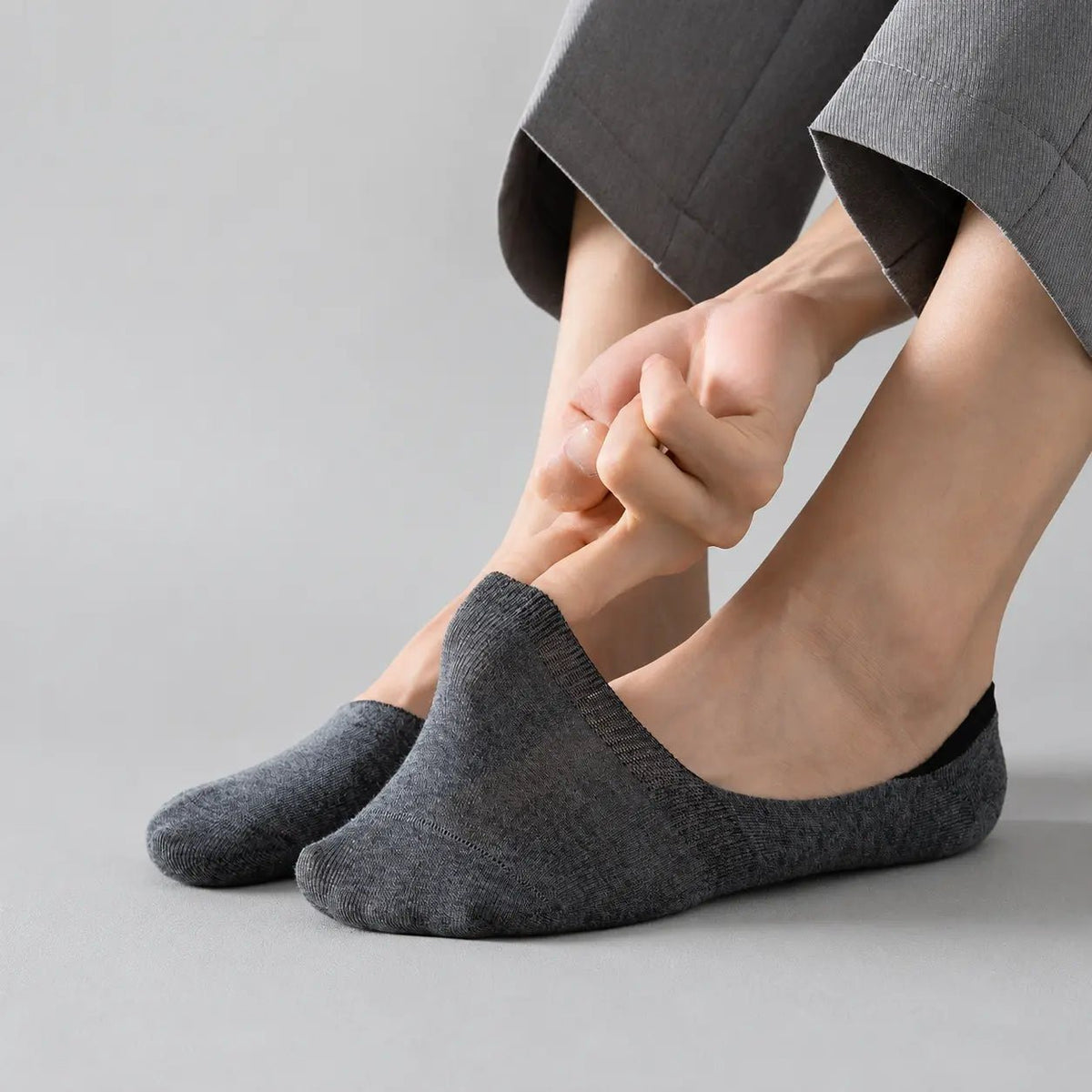 Aubin Chaussettes Invisibles en Coton Bio Respirant avec Talon Antidérapant Breveté pour un maintien toute la journée - Hommfer