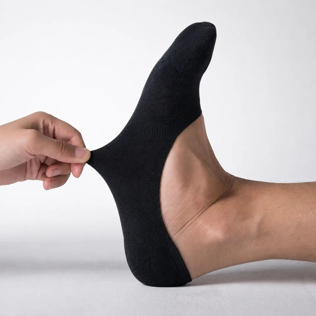 Aubin Chaussettes Invisibles en Coton Bio Respirant avec Talon Antidérapant Breveté pour un maintien toute la journée - Hommfer