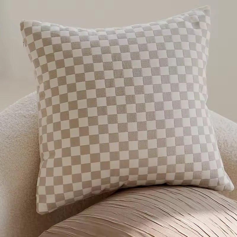Coussin décoratif à carreaux beiges en tissu résistant style français classique - Hommfer