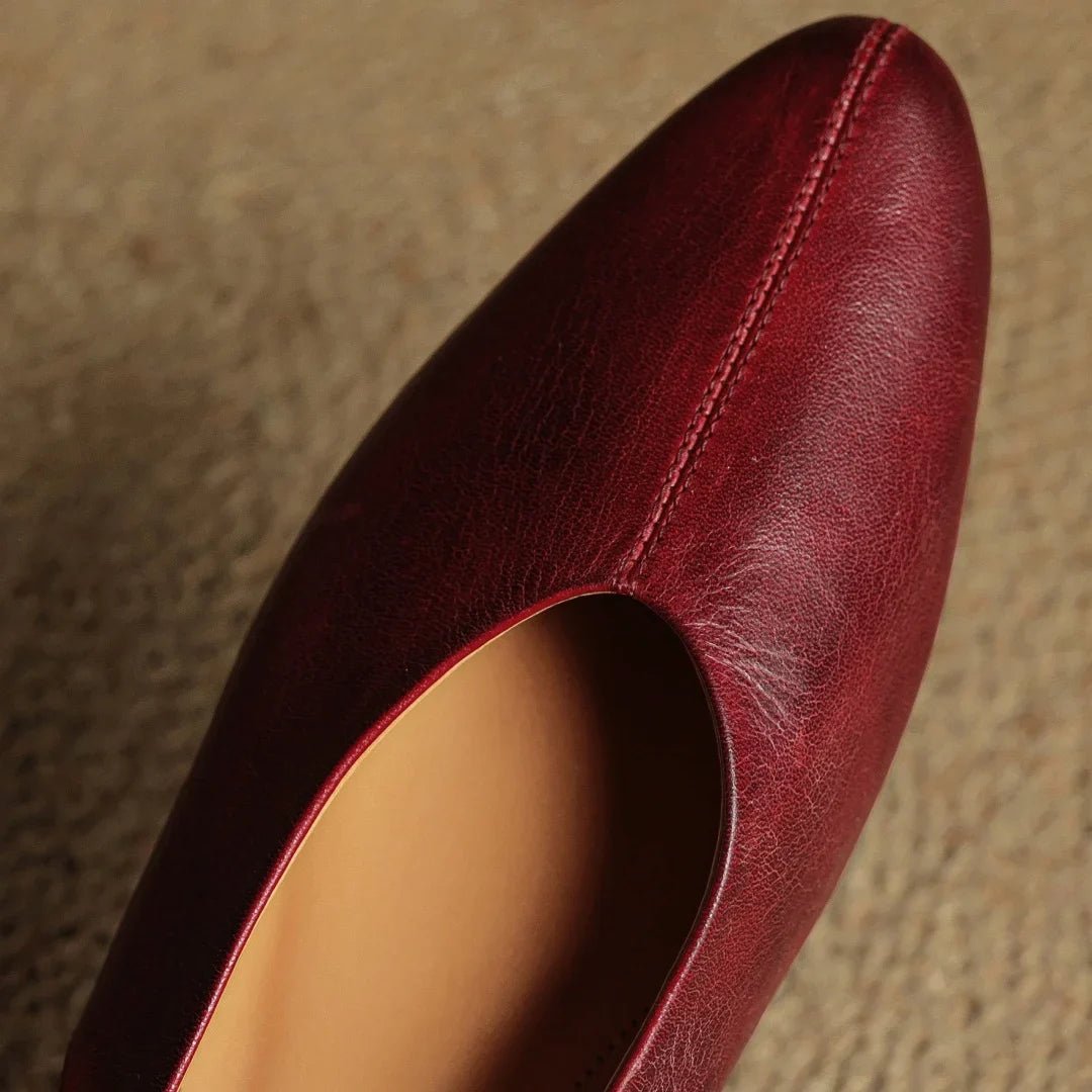 Elara Pointed-Toe Leather Slingback Flat with Padded Insole - Hommfer