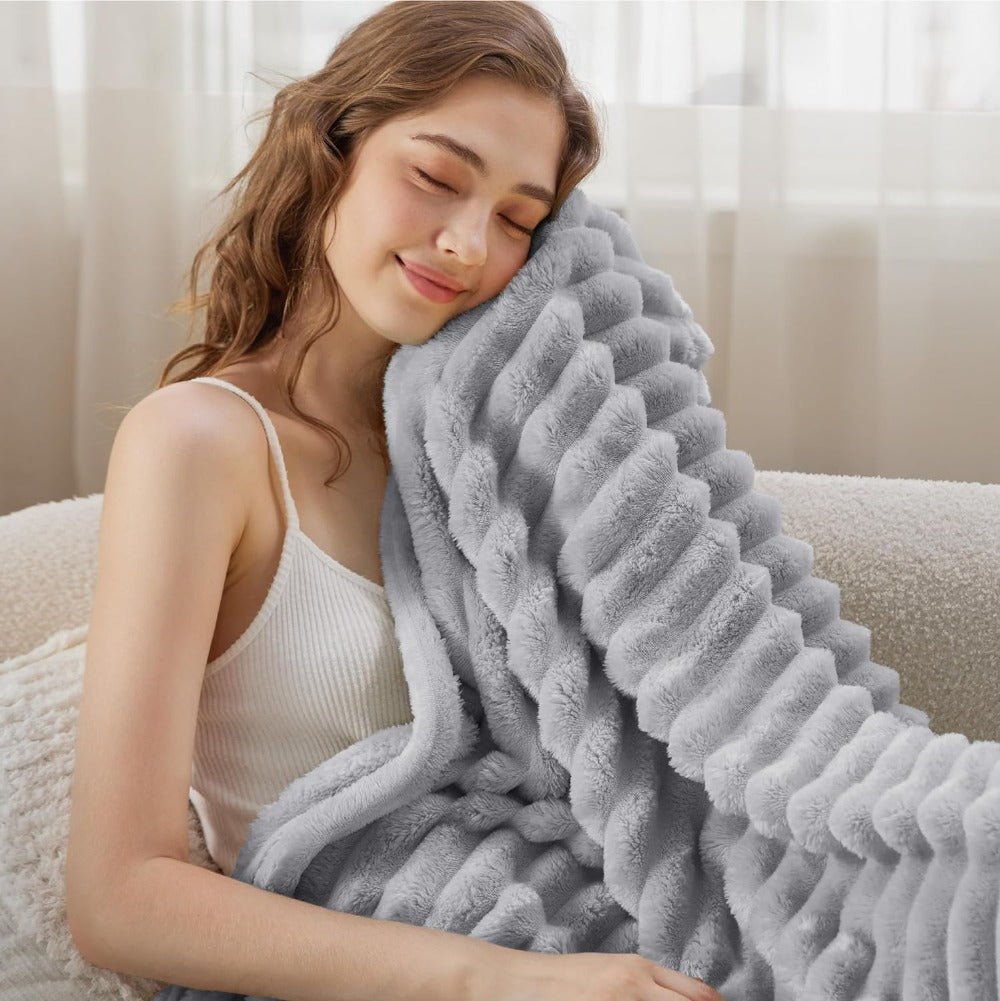 Hommfer – Couverture Moelleuse à Rayures pour la Chambre - Hommfer