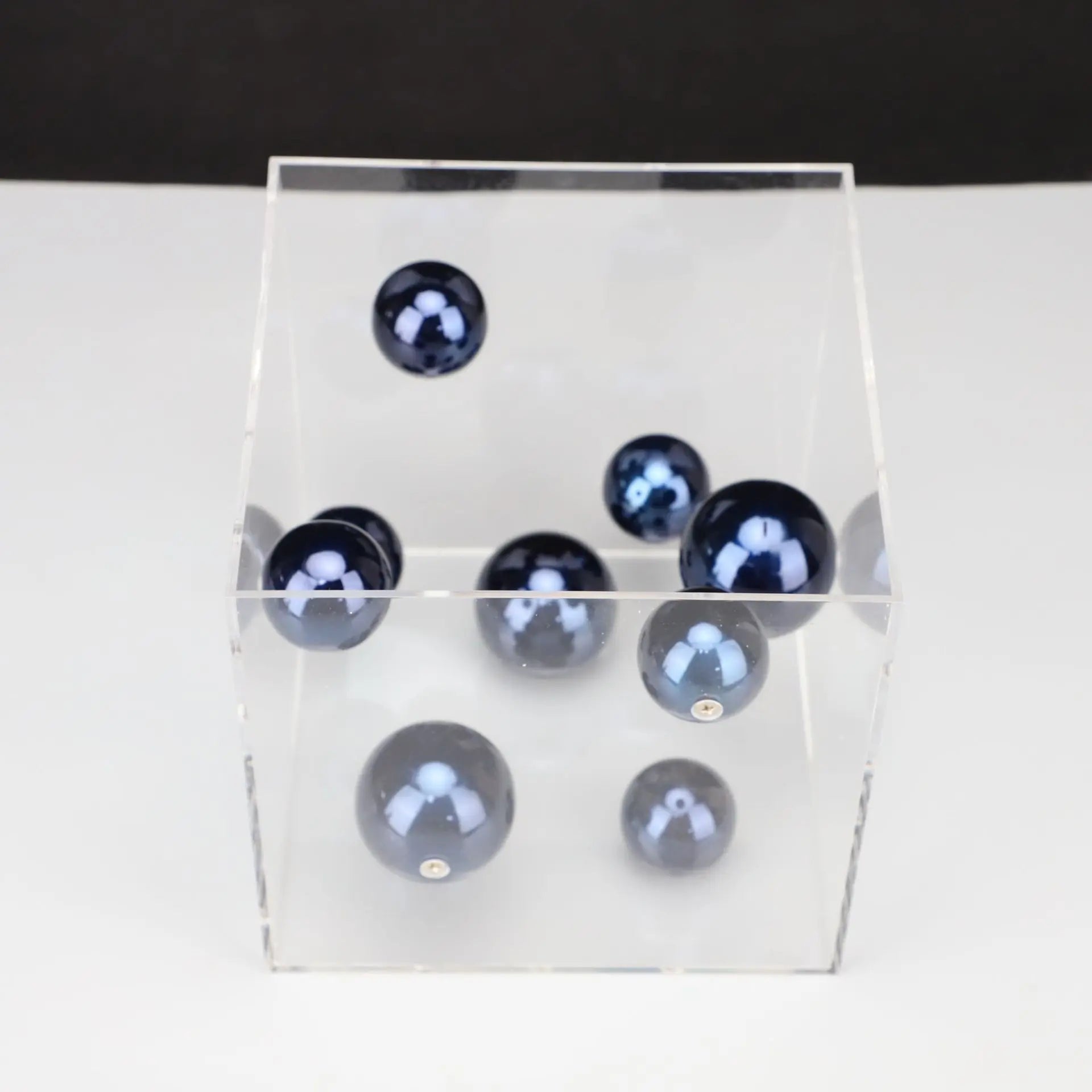 Hommfer – Cube Décoratif Art Sphères Flottantes - Hommfer