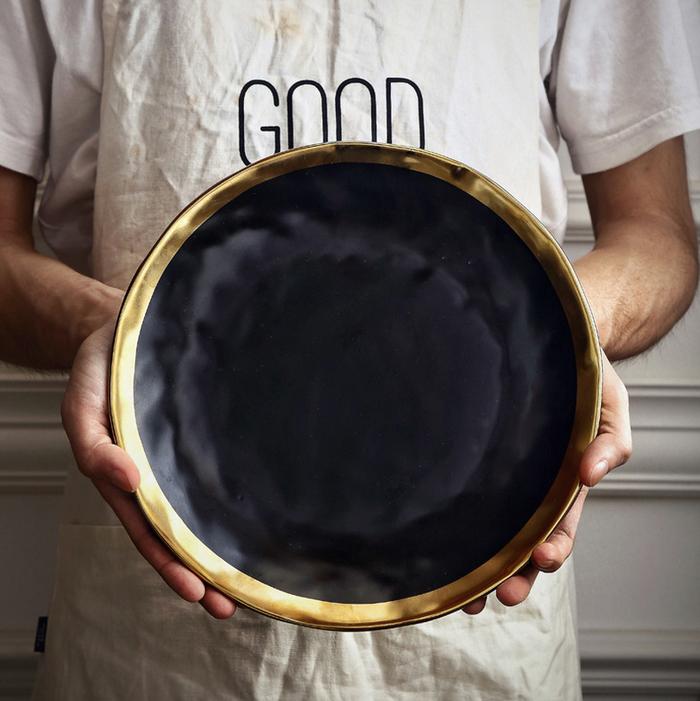 Hommfer – Élégante Assiette en Porcelaine à Bord Doré - Hommfer