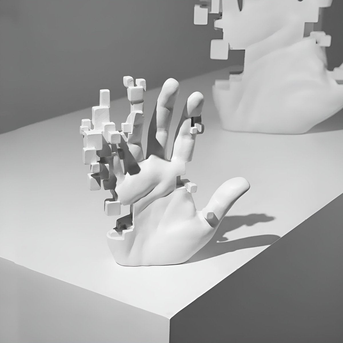 Hommfer – Sculpture Abstraite Main en Résine - Hommfer