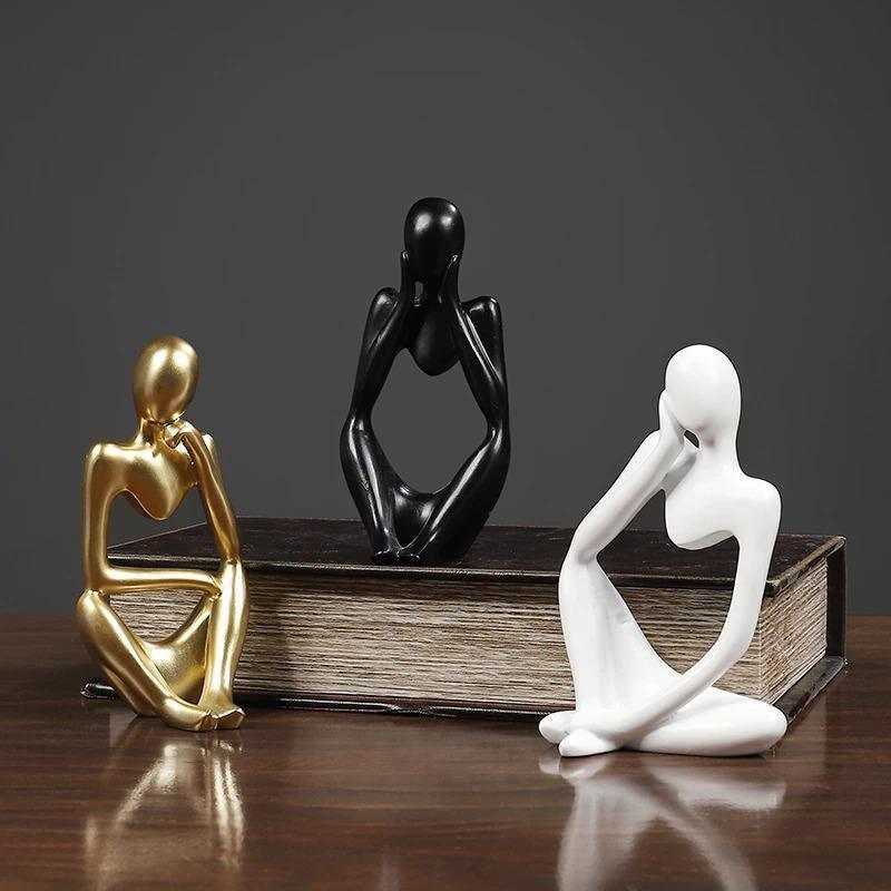 Hommfer – Sculpture Minimaliste du Penseur à l'Élégance Moderne - Hommfer