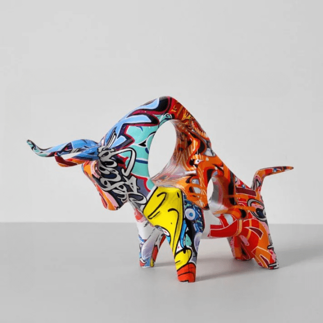 Hommfer – Statue de Taureau Moderne au Design Graffiti - Hommfer
