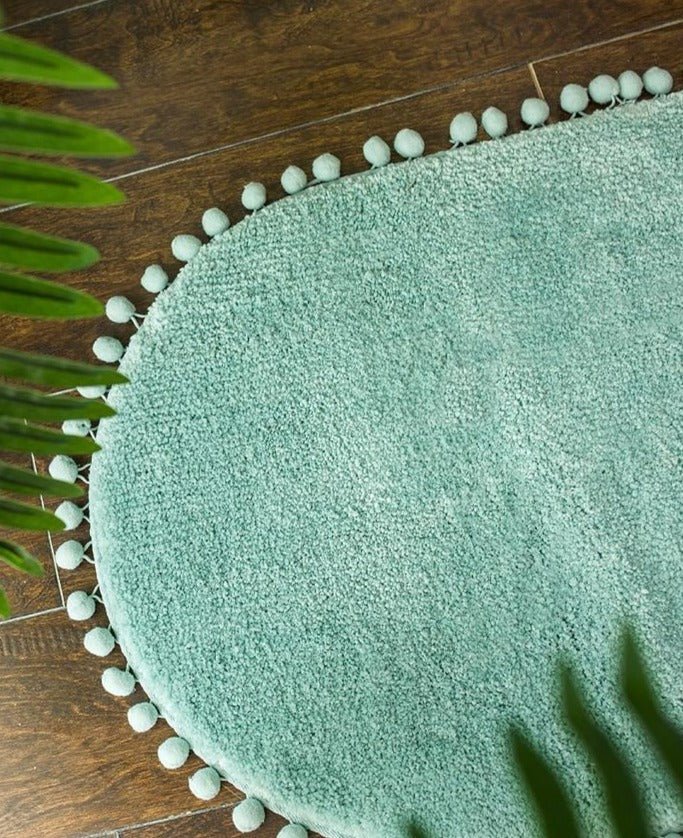 Hommfer – Tapis Ovale Antidérapant avec Bordures Pompons - Hommfer