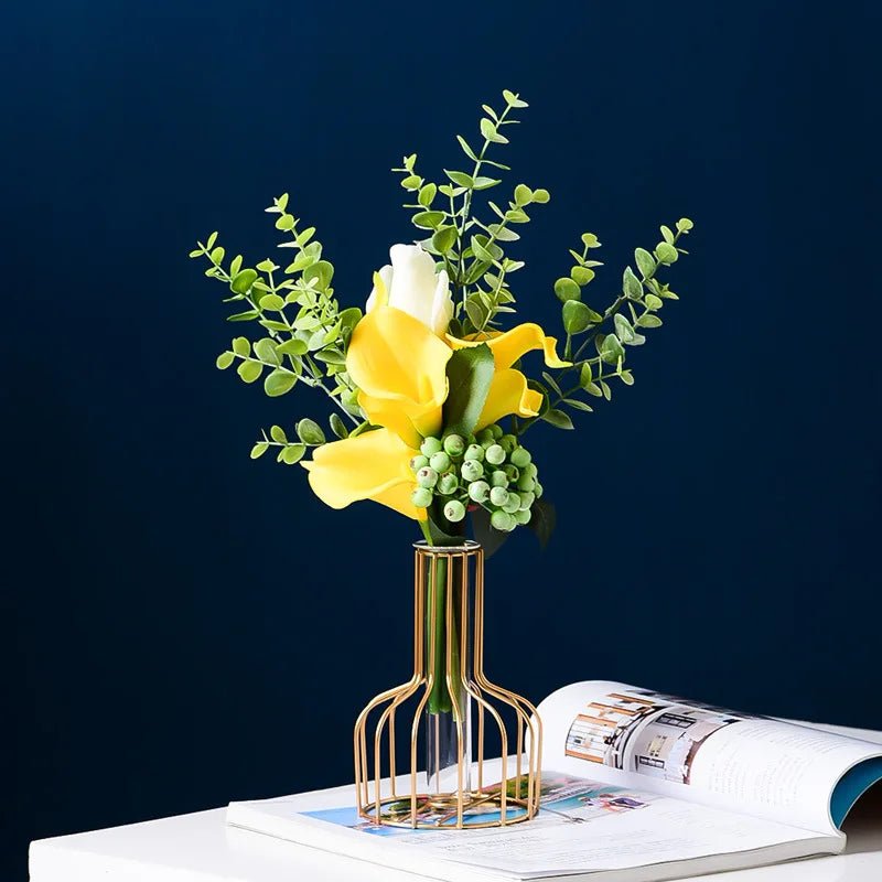 Hommfer - Vase en Fer Doré Scandinave - Hommfer