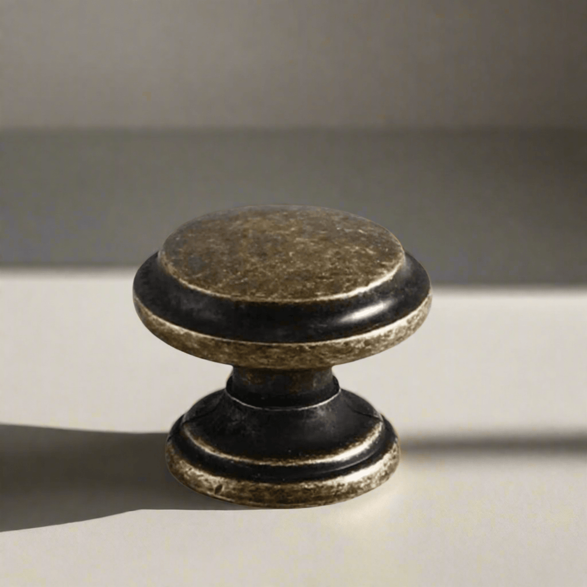Poignée ou Bouton de Meuble en Alliage de Zinc Durable, Finition Bronze Antique pour Armoires et Tiroirs - Hommfer