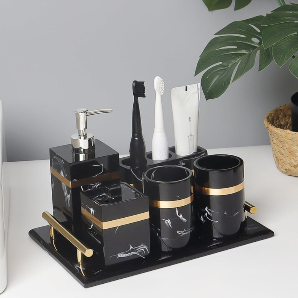 Royale Bathroom Collection - Hommfer