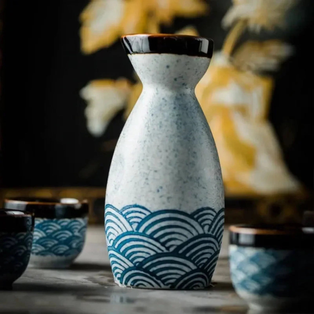 Service à saké Kagami fait main en céramique japonaise avec carafe et tasses - Hommfer