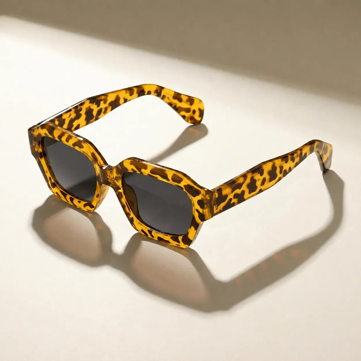 Ariane Lunettes de Soleil à Monture Géométrique Oversize en Écaille avec Verres en Polycarbonate Anti‑Reflets UV400 - Hommfer