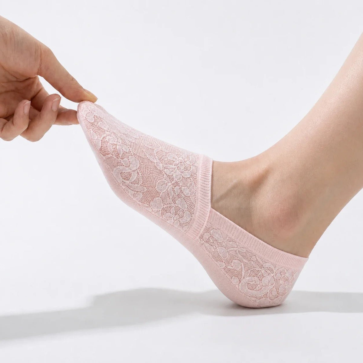 Chaussettes invisibles à dentelle florale avec semelle en coton respirant et talon antiglisse en silicone - Hommfer