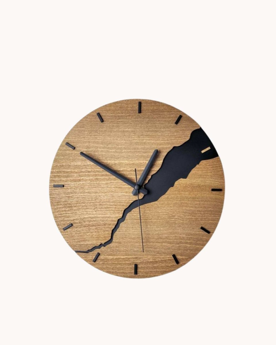 Hommfer – Horloge Murale Élégante en Bois au Design Intemporel - Hommfer