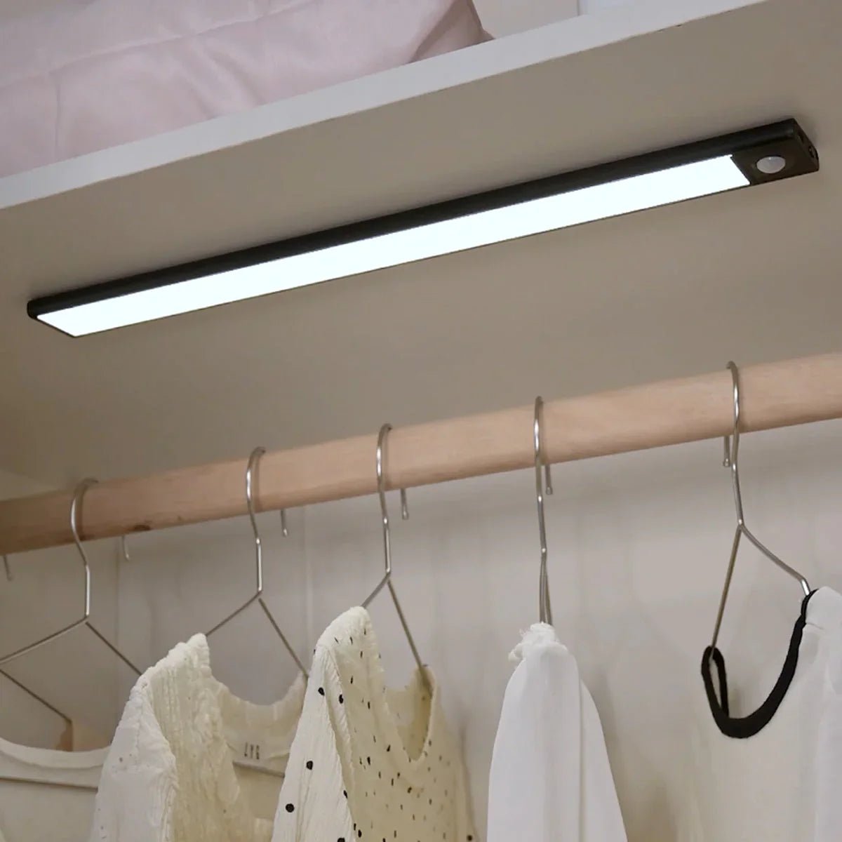 Hommfer – Réglette LED Sans Fil avec Détecteur de Mouvement - Hommfer