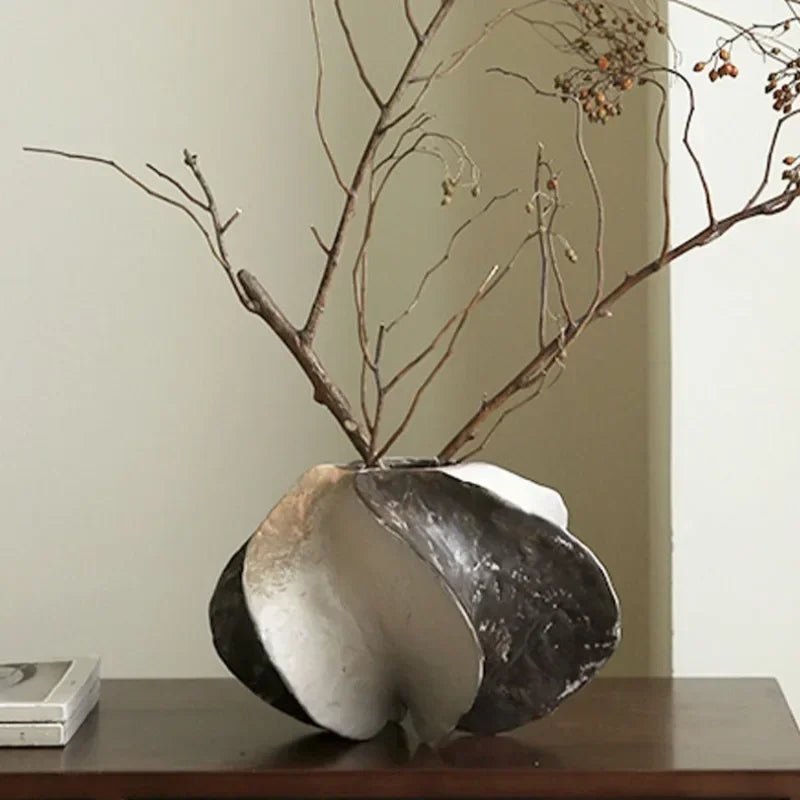 Hommfer – Vase Sculptural Wabi - Sabi en forme de Carambole - Hommfer