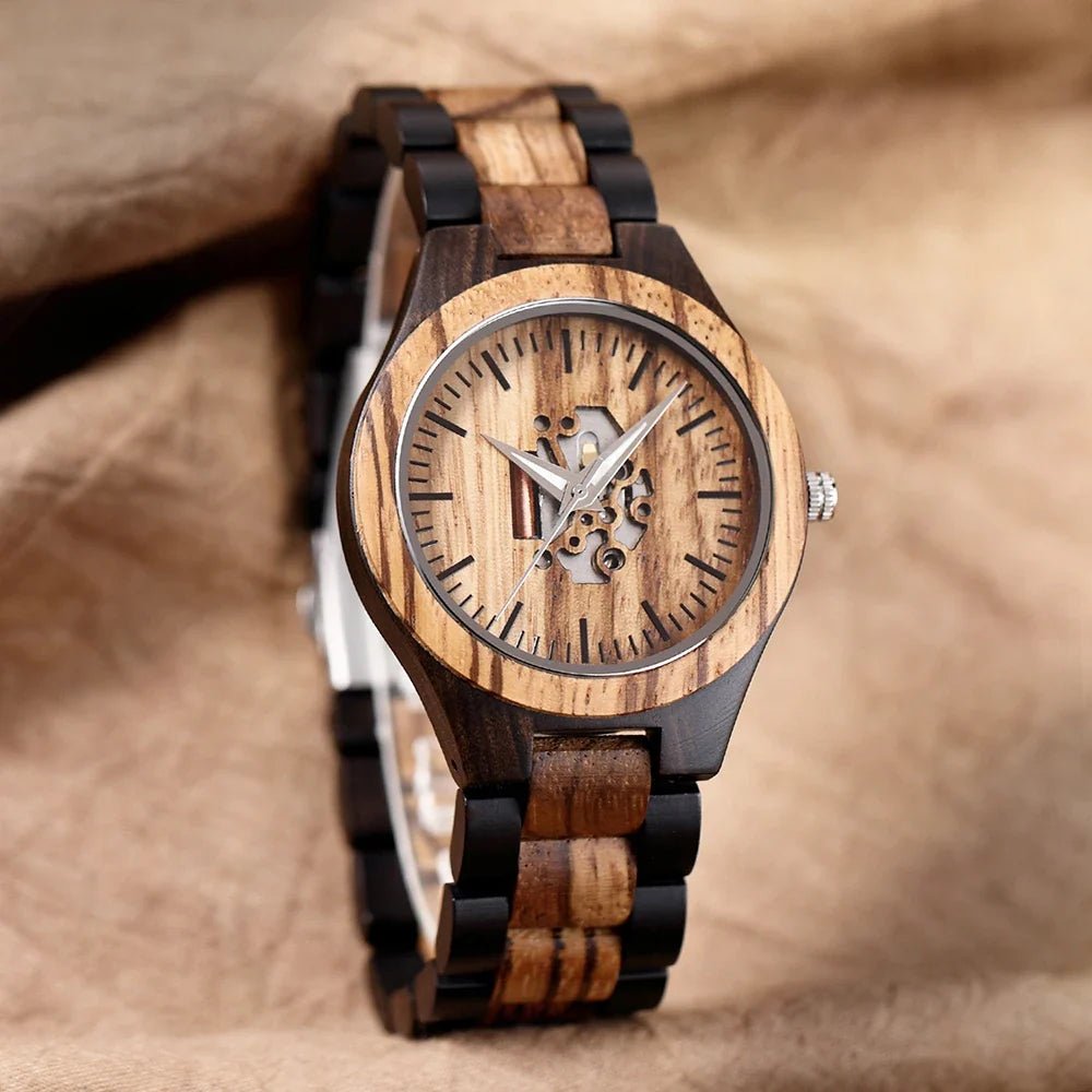 Laurier Montre en bois de santal à quartz japonais avec cadran squelette et verre minéral anti-rayures - Hommfer