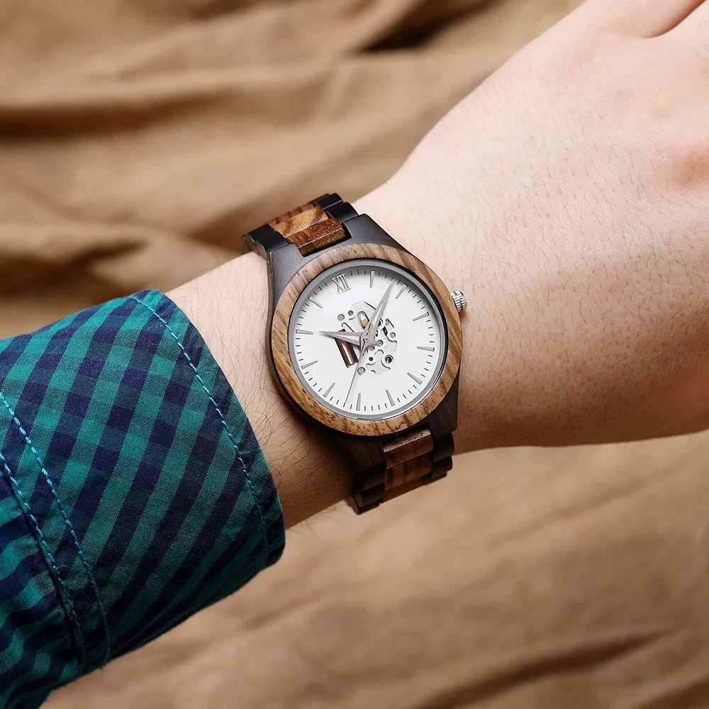 Laurier Montre en bois de santal à quartz japonais avec cadran squelette et verre minéral anti-rayures - Hommfer