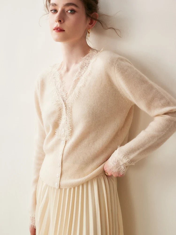 Léonie Cardigan 100 % cachemire avec dentelle pour l’automne et l’hiver - Hommfer
