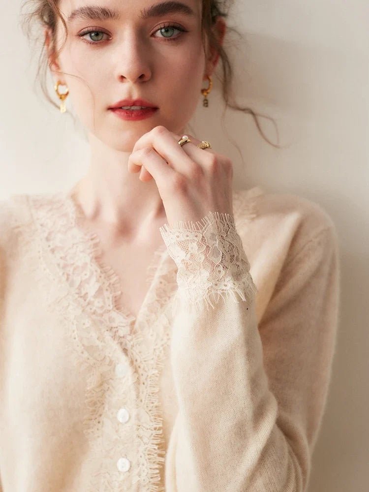 Léonie Cardigan 100 % cachemire avec dentelle pour l’automne et l’hiver - Hommfer