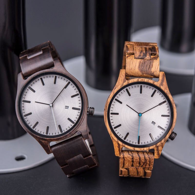Lysandre Montre en bois de noyer avec mouvement à quartz japonais, verre minéral anti-rayures et fermoir en titane - Hommfer