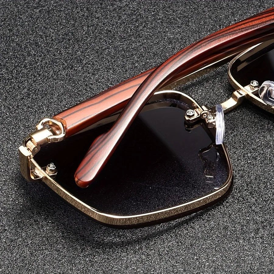 Marceau Lunettes de soleil carrées en métal doré poli avec branches en bois et protection UV400 - Hommfer