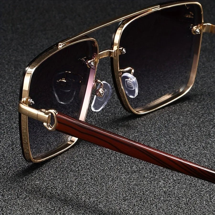 Marceau Lunettes de soleil carrées en métal doré poli avec branches en bois et protection UV400 - Hommfer