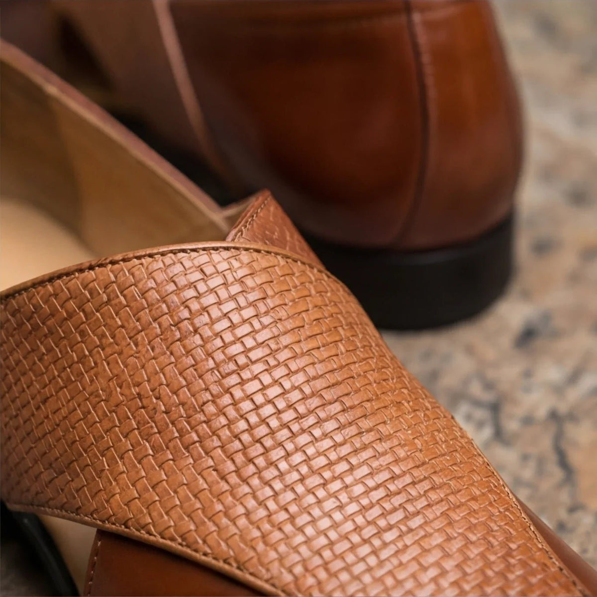 Marceau Mocassin en cuir poli à détails brogue avec semelle intérieure rembourrée pour un confort toute la journée - Hommfer