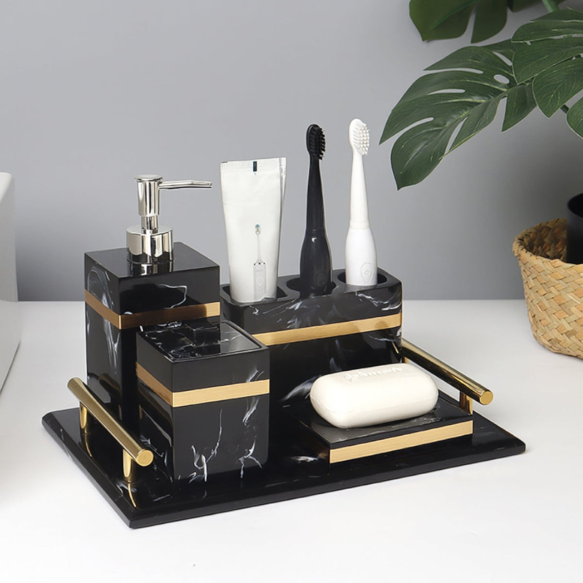 Royale Bathroom Collection - Hommfer