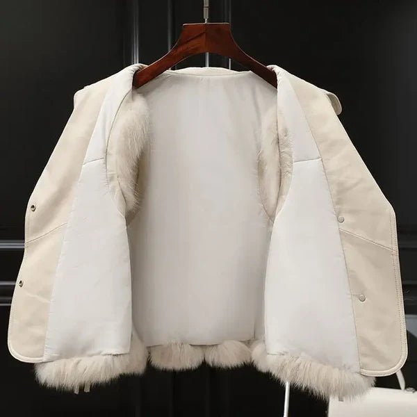 Solène Gilet en fausse fourrure douce pour chaleur légère et superposition facile avec poches discrètes - Hommfer