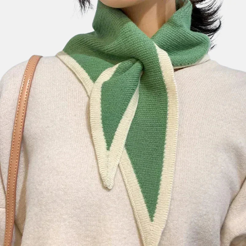 Solenne Écharpe rayée à pointes en tricot doux style rétro années 40 - Hommfer