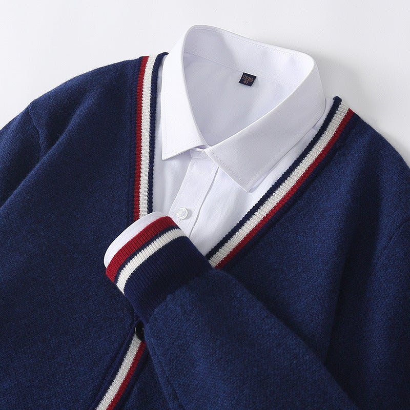 Soline Cardigan en 100 % cachemire à col V, bord contrasté et fermeture à un bouton pour douceur et chaleur - Hommfer