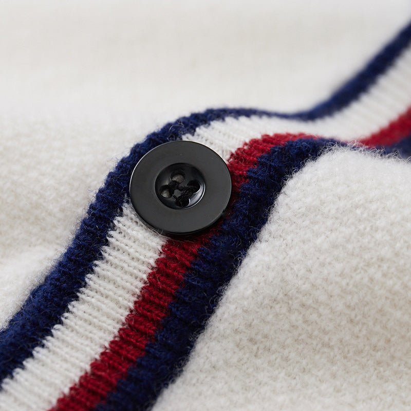 Soline Cardigan en 100 % cachemire à col V, bord contrasté et fermeture à un bouton pour douceur et chaleur - Hommfer