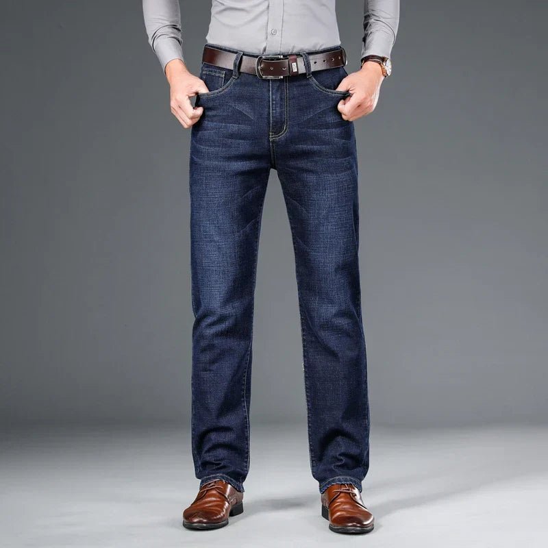 Varennes Jean en denim de coton bio indigo foncé à coupe structurée qui garde sa forme - Hommfer